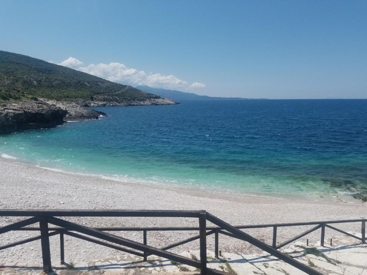 Apartmán Vila Sulozeqi Sarandë Exteriér fotografie