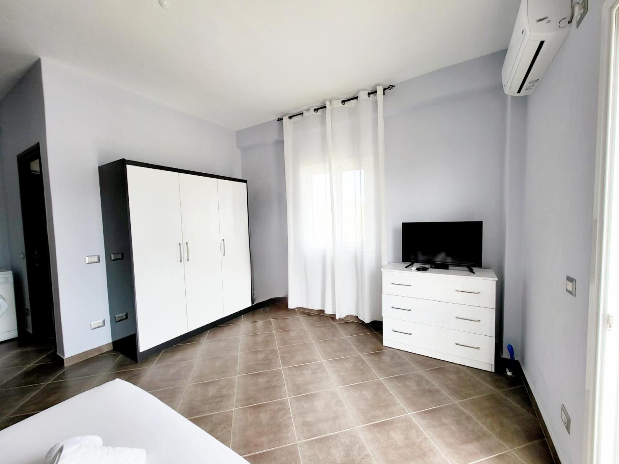 Apartmán Vila Sulozeqi Sarandë Pokoj fotografie